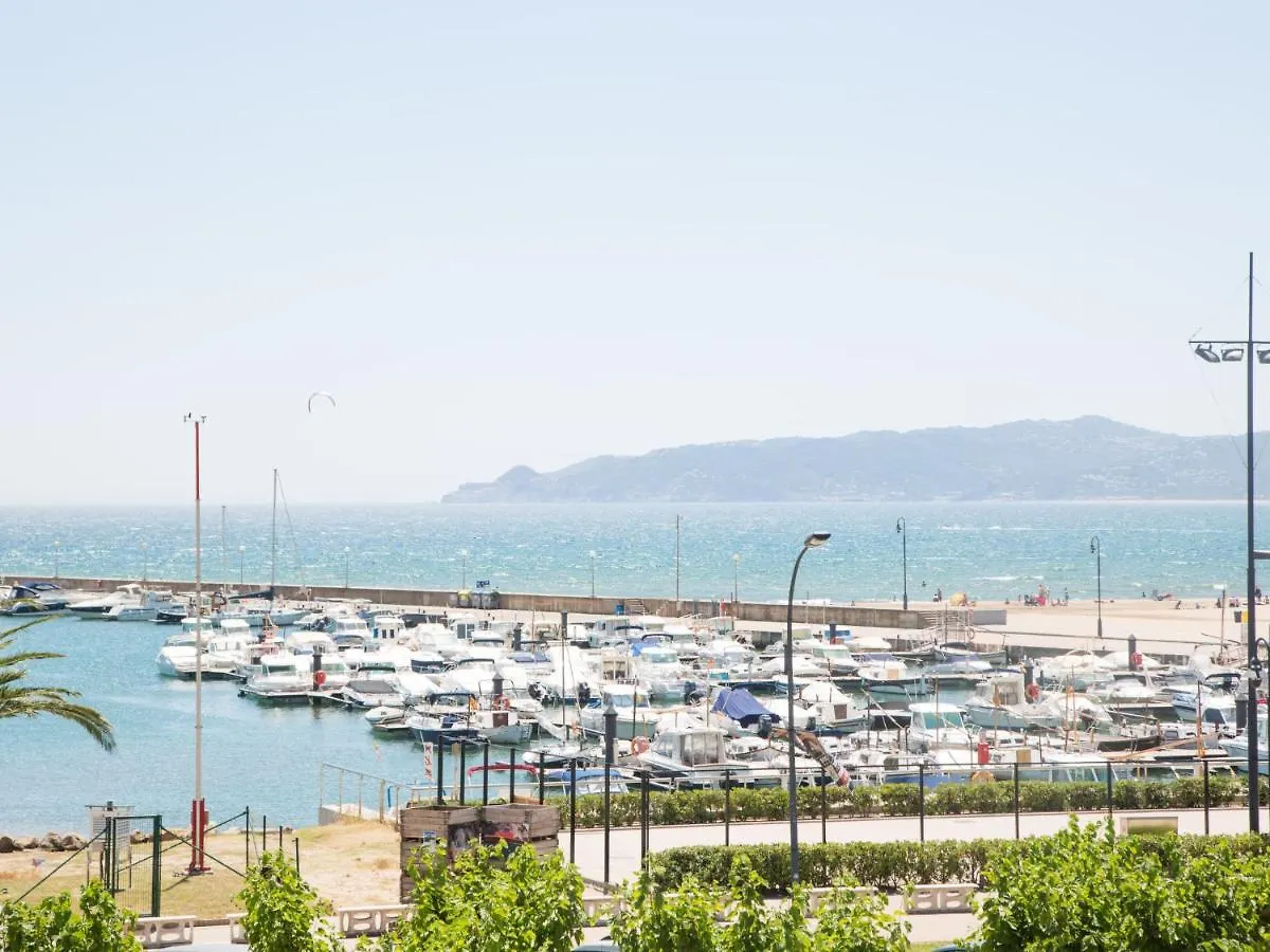 Apartment La Platja By Interhome レスタルティット 0*,  スペイン